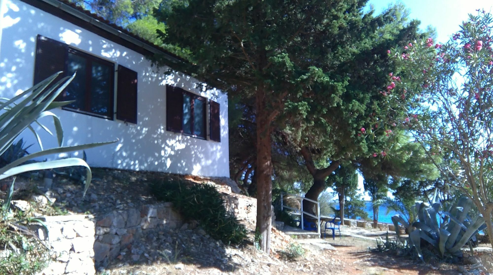 Resort Village T.N. Milna 维斯 外观 照片